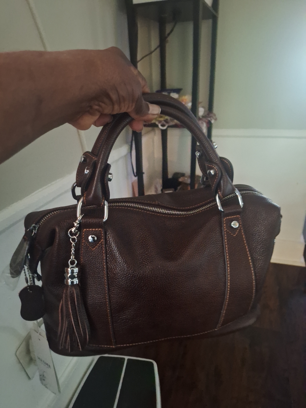 Heshe Genuine Leather Brown Unisex Handbag With Top Straps Also Detachable Strap - Picture 7 of 16